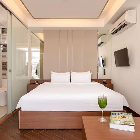 Riverside Hotel Vientiane Esterno foto