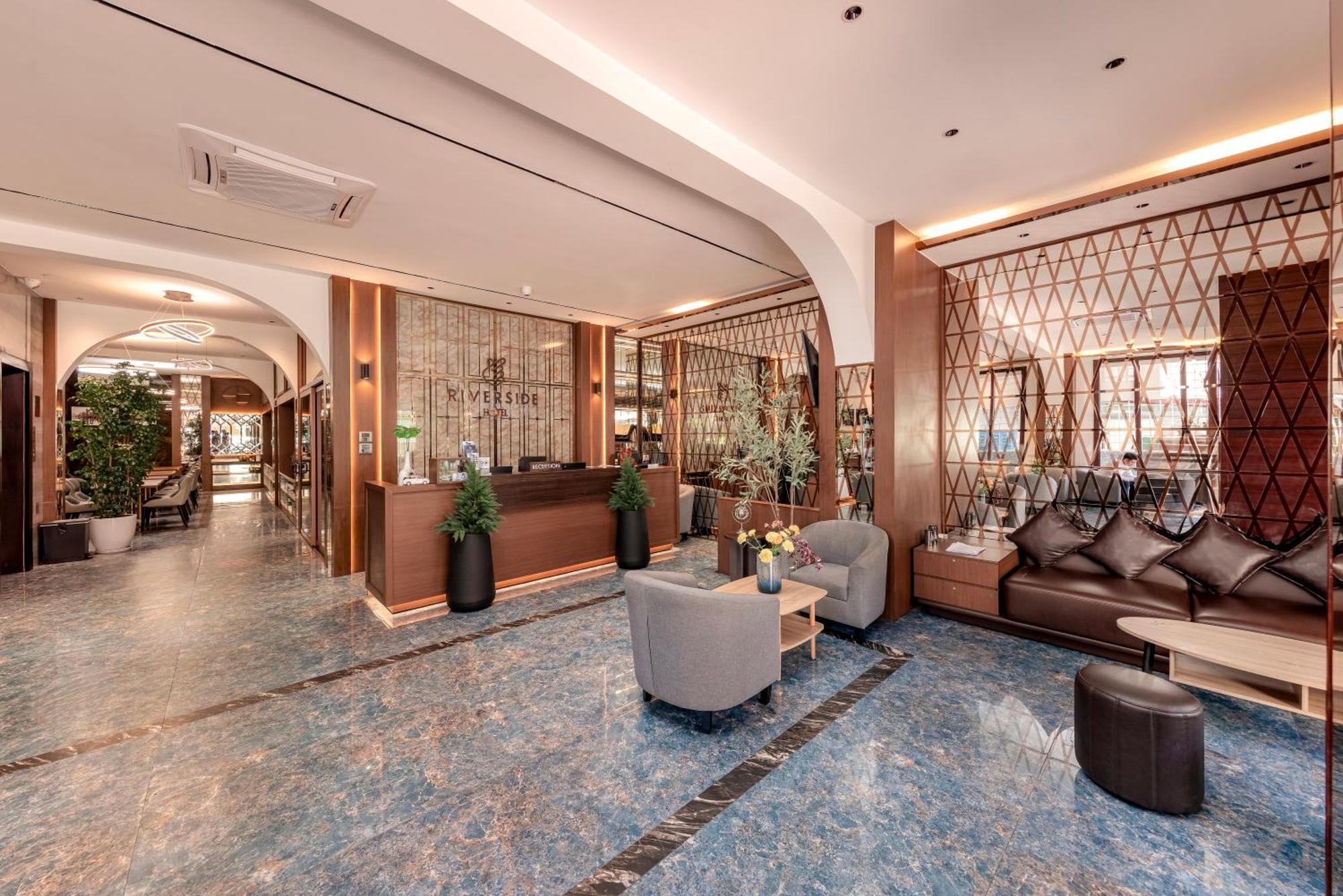 Riverside Hotel Vientiane Esterno foto