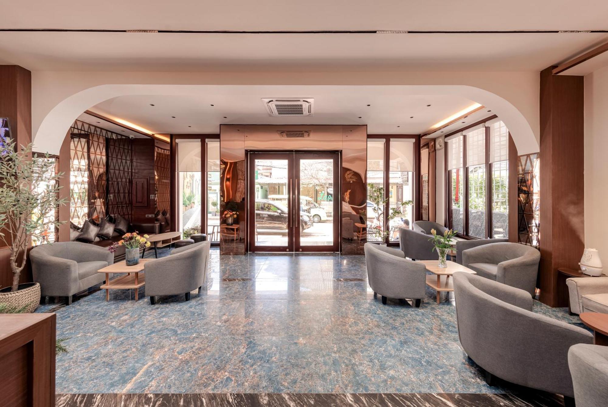 Riverside Hotel Vientiane Esterno foto