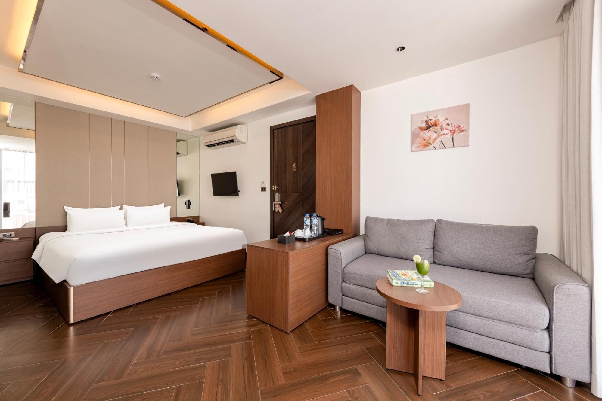 Riverside Hotel Vientiane Esterno foto